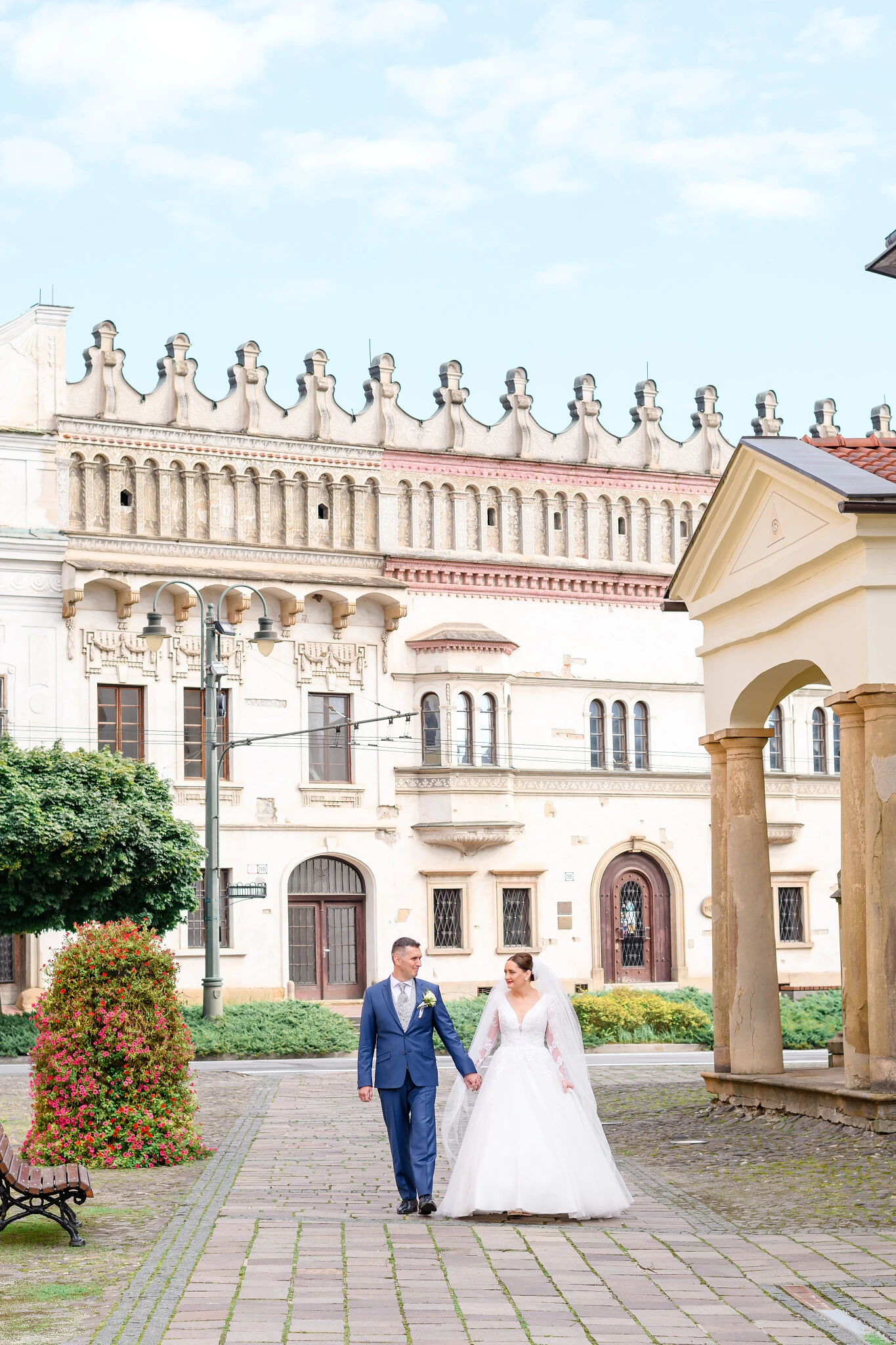 nevesta a ženích Prešov historické centrum svadobné fotenie